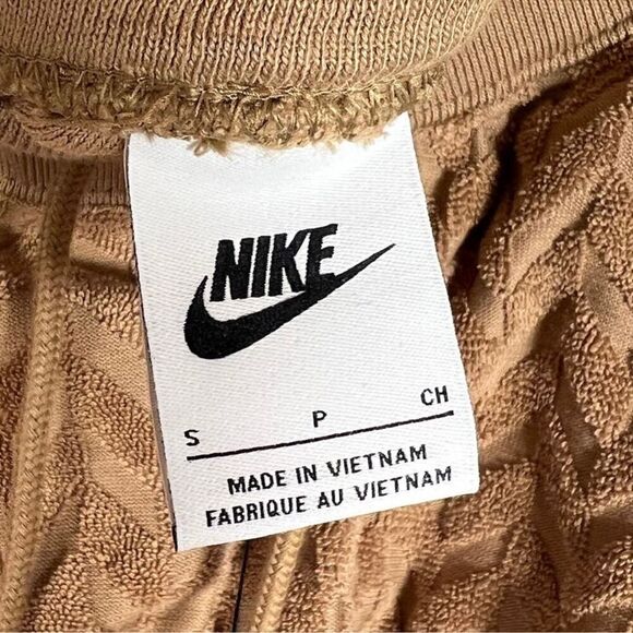 Nike Women's Tan Brown Chevron Pattern Everyday Modern High-Waisted Joggers Sz S - Picture 9 of 12